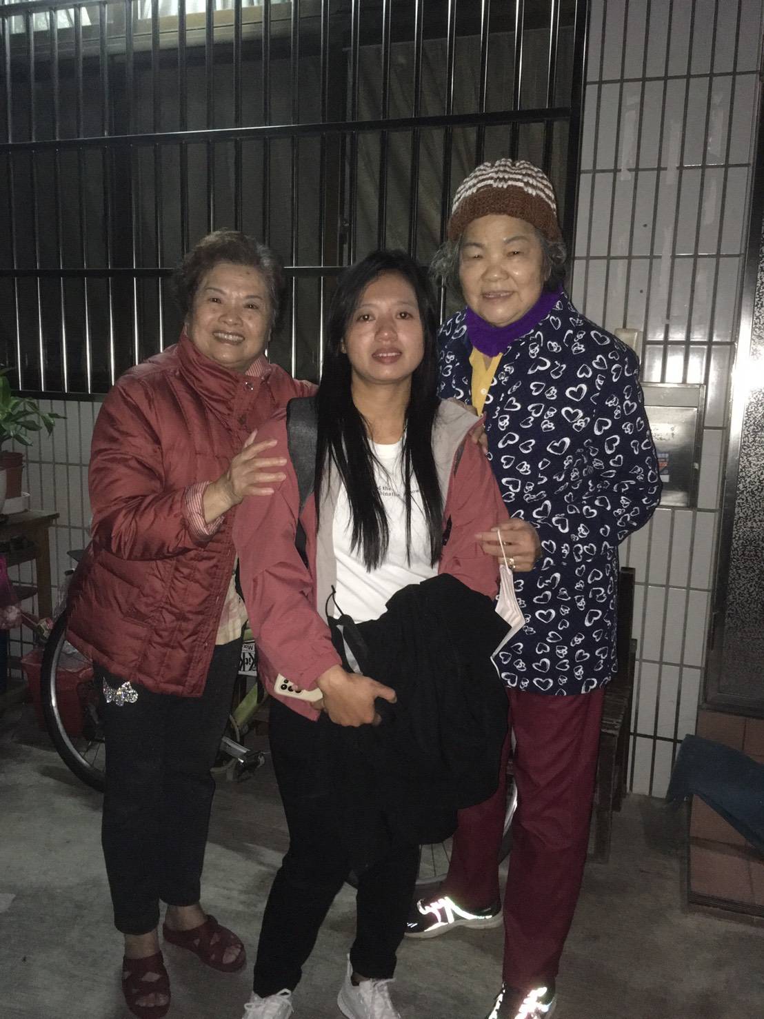 Read more about the article 印尼妹妹要回家